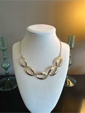 Liz Claiborne Gold-Tone Oval Link Necklace